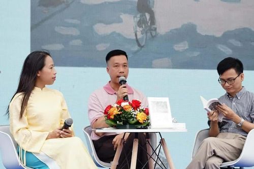 'Dấu vân tay của phố': Những dấu vết bình dị làm nên 'chất' Hà Nội