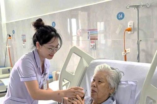 Mọi thứ qua đi, tình người ở lại...