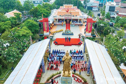 CÂU CHUYỆN CUỐI TUẦN Những tên cũ ở lại với thành phố mới