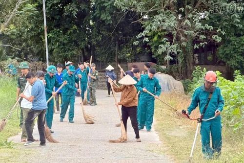 Phường Âu Lâu ra quân hưởng ứng Ngày Làm sạch Thế giới năm 2026