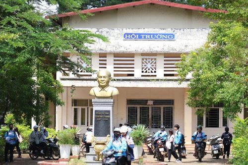Nhận diện sớm, ngăn ngừa bạo lực học đường