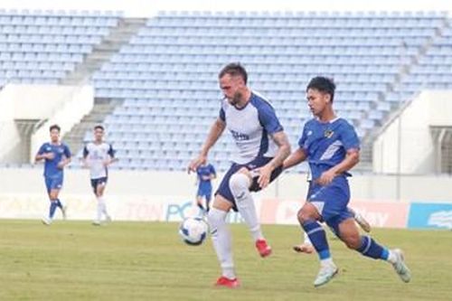 Câu lạc bộ Huế trở lại hạng Nhất: Sức trẻ chờ thêm điểm tựa