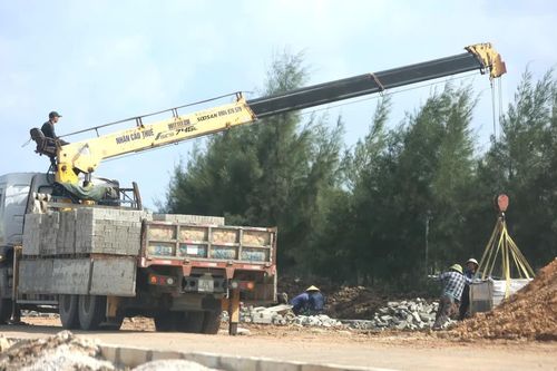 Thanh Hóa: Gỡ nút thắt vật liệu, kiểm soát giá, thúc giải ngân vốn đầu tư công