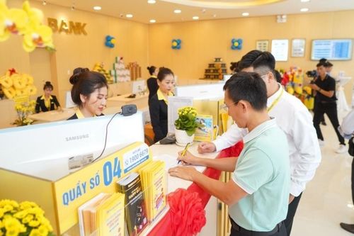 Thu nhập ngoài lãi góp 26% nguồn thu của Nam A Bank sau 9 tháng