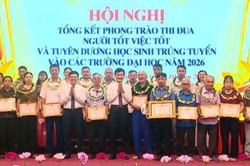 Phúc Thọ biểu dương 31 gương người tốt, việc tốt