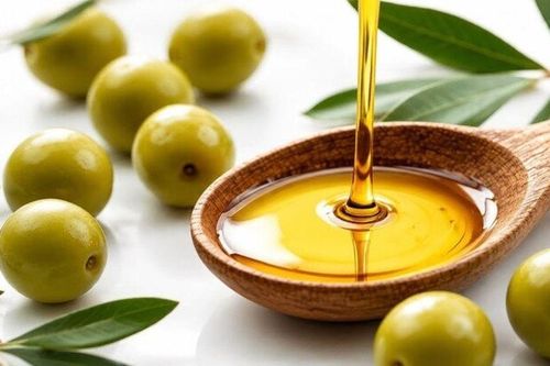 Bí quyết nuôi tóc nhanh dài mượt: 9 mẹo chị em mê mệt, chuyên gia gật gù đánh giá cao