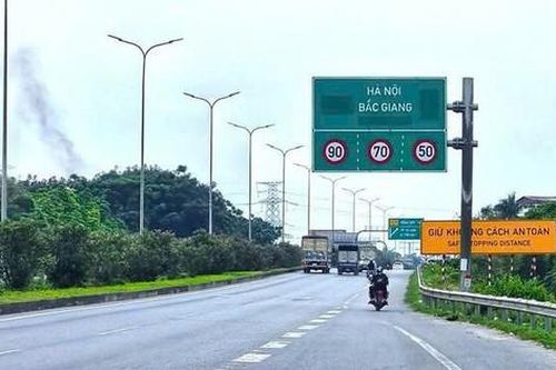 Tính toán kỹ đường song hành khi nâng cấp quốc lộ 1 đoạn Hà Nội - Bắc Giang