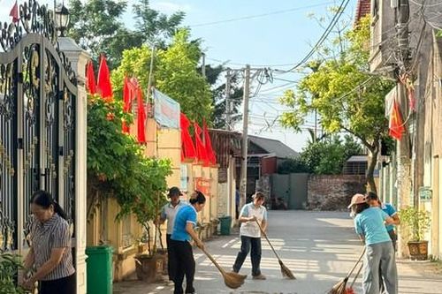 Xã Đan Phượng sôi nổi thi đua làm đẹp cảnh quan môi trường