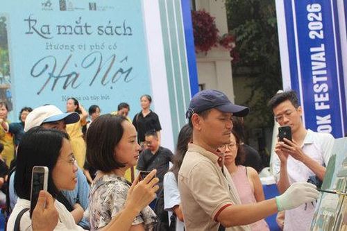 Hội Sách Hà Nội năm 2026: Tái hiện 'Hương vị phố cổ Hà Nội' qua từng nét ký họa