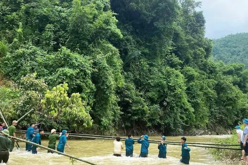 'Gần dân nhất' bằng những việc làm thiết thực