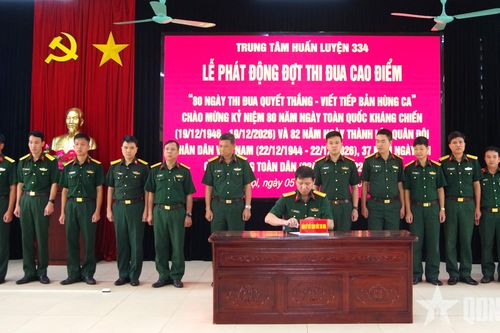 Trung tâm Huấn luyện 334 phát động Đợt thi đua cao điểm với chủ đề '80 ngày thi đua Quyết thắng - Viết tiếp bản hùng ca'