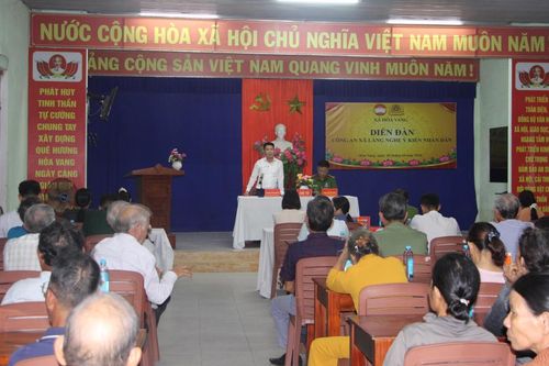 Công an xã Hòa Vang lắng nghe ý kiến Nhân dân