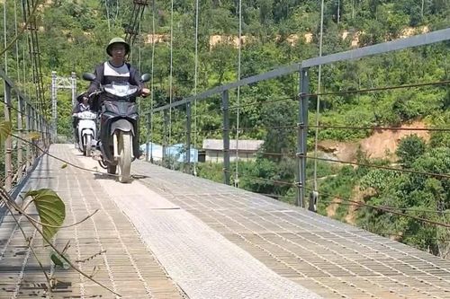 10 năm nợ đọng tại Đề án cầu treo dân sinh: Cầu nối bờ vui, nhà thầu buồn cả thập kỷ