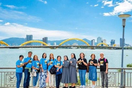 'Mỏ vàng' tóc bạc và 'cuộc đua' mới của khách sạn Đà Nẵng