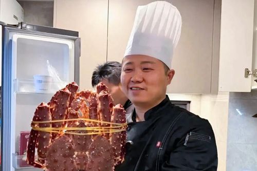 Bỏ việc ở khách sạn đi nấu ăn tại nhà, đầu bếp kiếm hơn 200 triệu đồng/tháng