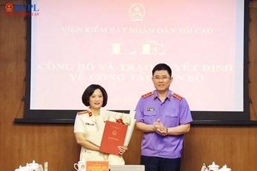 Công bố và trao quyết định bổ nhiệm Phó Chánh Văn phòng VKSND tối cao