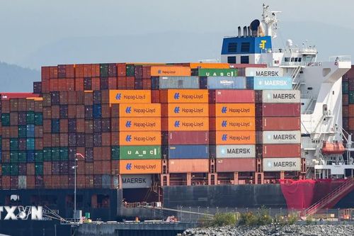 Căng thẳng thương mại với Mỹ khiến ngành sản xuất của Canada mất đà tăng trưởng
