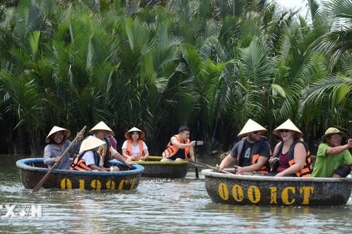 Đà Nẵng đón gần 16 triệu lượt khách lưu trú trong 9 tháng năm 2026