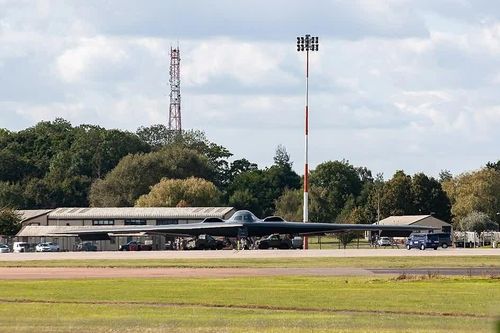 Vì sao căn cứ quân sự RAF Fairford quan trọng với Anh?