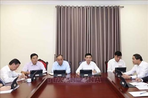 Ngày làm việc thứ nhất Hội nghị Trung ương 4, khóa XIV