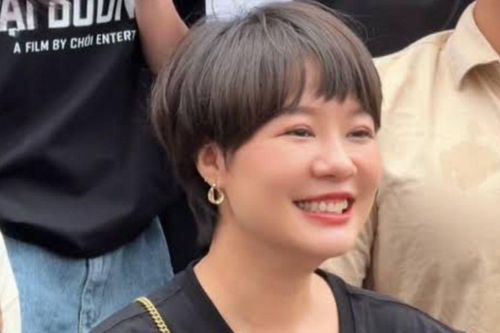 Diễn viên Trại Buôn Người lên tiếng về cảnh hôn trong biển lửa của Quách Ngọc Tuyên