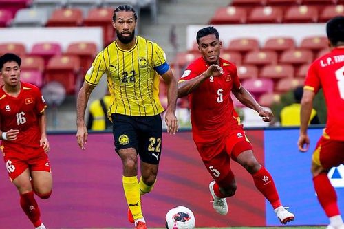 FIFA trừ điểm nặng tuyển Việt Nam khi đá tệ trước Malaysia