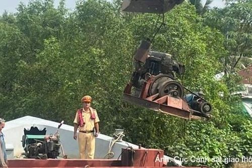 Xử lý 12 vụ liên quan đến khai thác, vận chuyển cát, sỏi trái phép