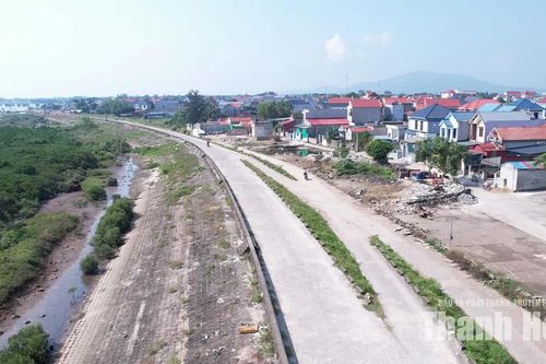 Tăng tốc trên chặng cuối đầu tư công