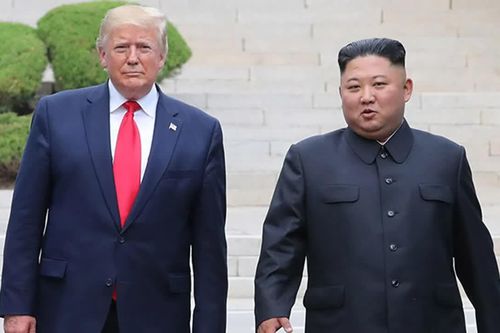 “112 tên lửa hạt nhân”, thuế 300%: Những phát biểu gây chú ý của ông Trump tại Ohio