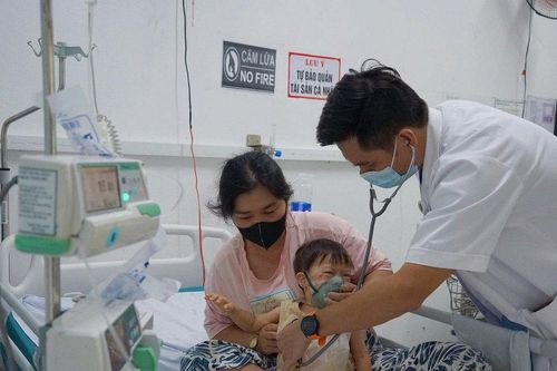 Đà Nẵng: Số ca mắc cúm tăng nhanh, nhiều trường hợp chuyển nặng