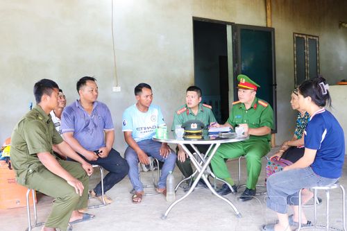 Núa Ngam phòng, chống ma túy từ cơ sở