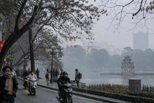 Dự báo thời tiết ngày mai 6/10/2026: Gió mùa đẩy mưa lớn xuống miền Trung, miền Bắc lạnh về đêm