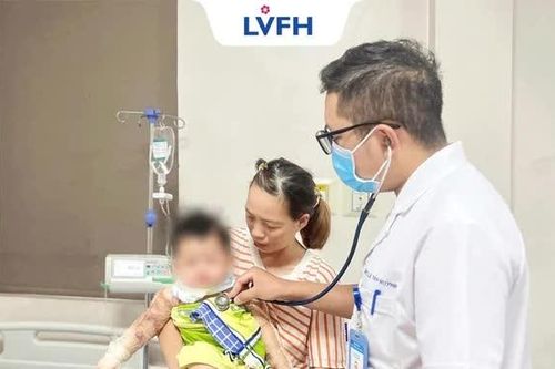 Lạc Việt kịp thời xử trí nhiều trường hợp bệnh nhi bị bỏng nặng, giảm nguy cơ biến chứng