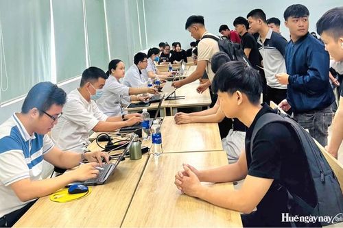 Chăm sóc sức khỏe từ năm đầu đại học