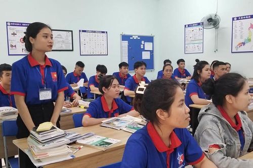 Giảm gánh nặng trước ngày xuất cảnh