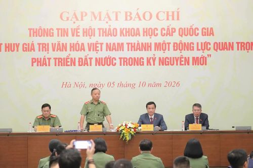 Hơn 200 đại biểu tham dự hội nghị cấp quốc gia về phát huy giá trị văn hóa Việt Nam