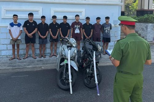Đà Nẵng: Bắt 8 đối tượng dàn cảnh, dùng kiếm cướp xe máy