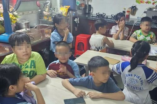 Nhiều trường công bố đường dây nóng phản ánh lạm thu và dạy thêm