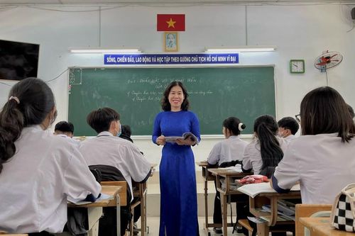 Thiếu hụt 1.700 nhà giáo, Tây Ninh hỗ trợ 100 triệu đồng/người để tuyển dụng giáo viên