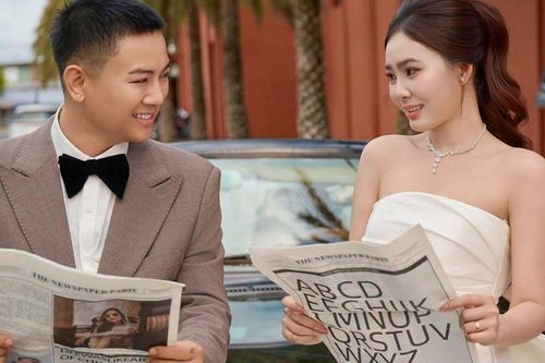 Ngọc Trinh đeo vàng 'đỏ tay' trong đám cưới