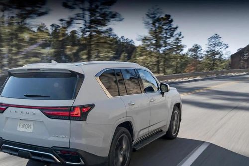 Lexus LX 2027 F Sport: Lựa chọn mới cho doanh nhân chuộng phong cách thể thao