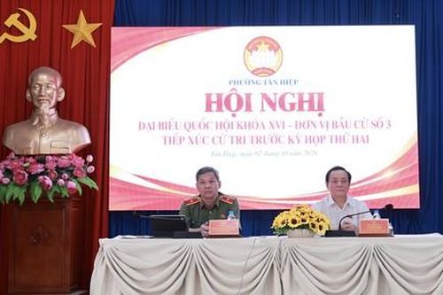 Đại biểu Quốc hội TPHCM tiếp xúc với cử tri Đơn vị bầu cử số 3:  Cử tri kiến nghị xử lý nghiêm vấn nạn 'rác mạng'
