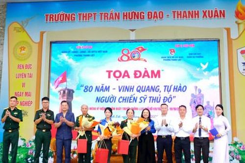 80 năm – Vinh quang, tự hào người chiến sĩ Thủ đô