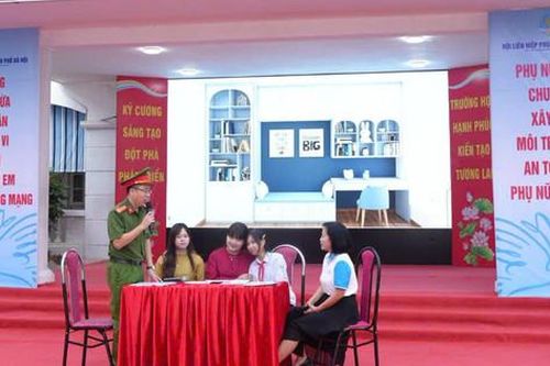 Hà Nội: Chung tay bảo vệ phụ nữ, trẻ em trước nguy cơ xâm hại trên không gian mạng