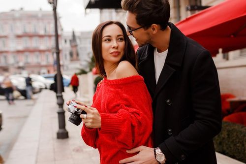 Hôn nhân chẳng thể làm tình yêu 3 cung hoàng đạo này phai nhạt: Càng chung sống lâu càng sâu đậm