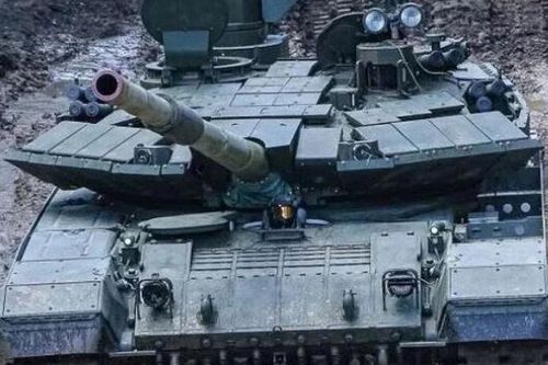 UAV Ukraine không còn là 'ác mộng' với xe tăng T-90M Nga?
