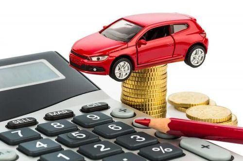 Nhiều người mua ô tô choáng váng vì lãi vay thả nổi lên đến gần 20%