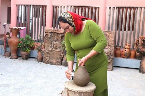 Giữ 'hồn đất' làng Chăm Bàu Trúc