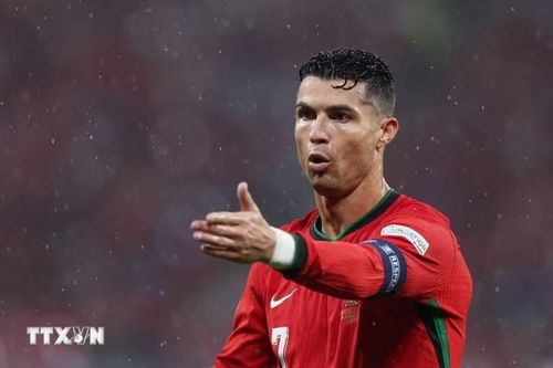 Ronaldo đặt điều kiện cứng rắn để trở lại đội tuyển Bồ Đào Nha