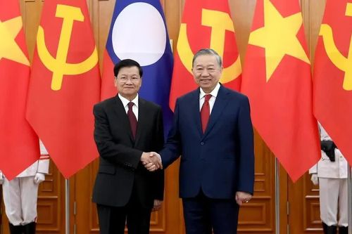 Thúc đẩy nội hàm 'gắn kết chiến lược' Việt Nam-Lào
